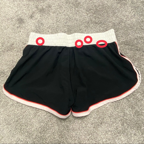 Black & White (w/Pink) Under Armour Workout Shorts, M - Picture 11 of 12